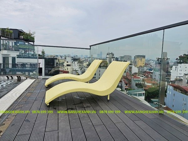 Ghế Bể Bơi Ngoài Trời Hình Chữ S